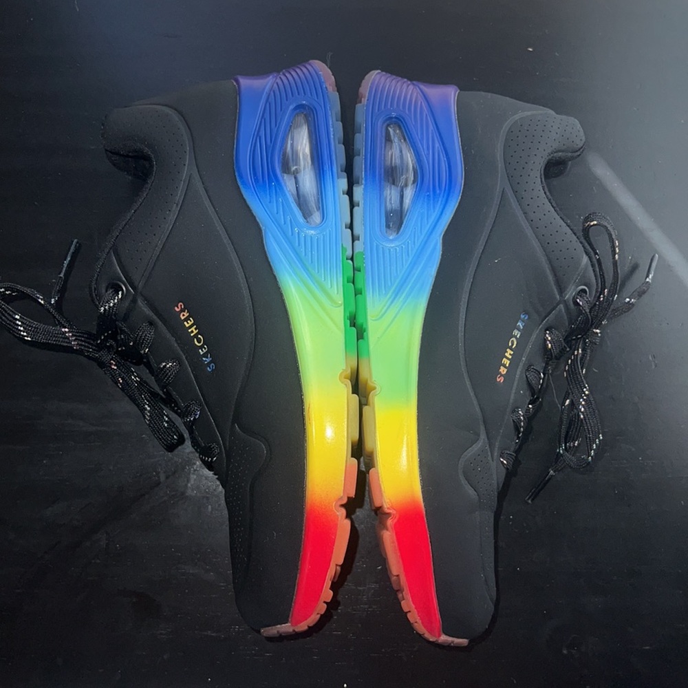 Multicolor Memory Foam Skechers . Size 6.5 - image 7